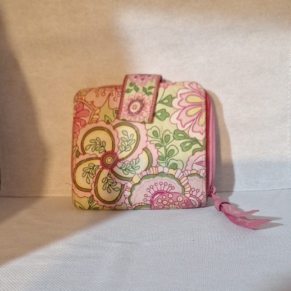Vera Bradley Floral Pink Wallet - Picture 1 of 9